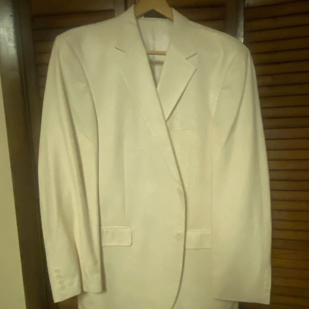 Andrew Fezza Beige Silk Blazer size 44 Regular